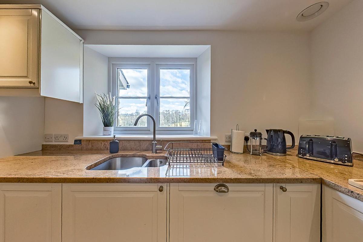 3 Bedroom Barn Conversion -Garden View - Ty Cerrig Barn Corwen Buitenkant foto