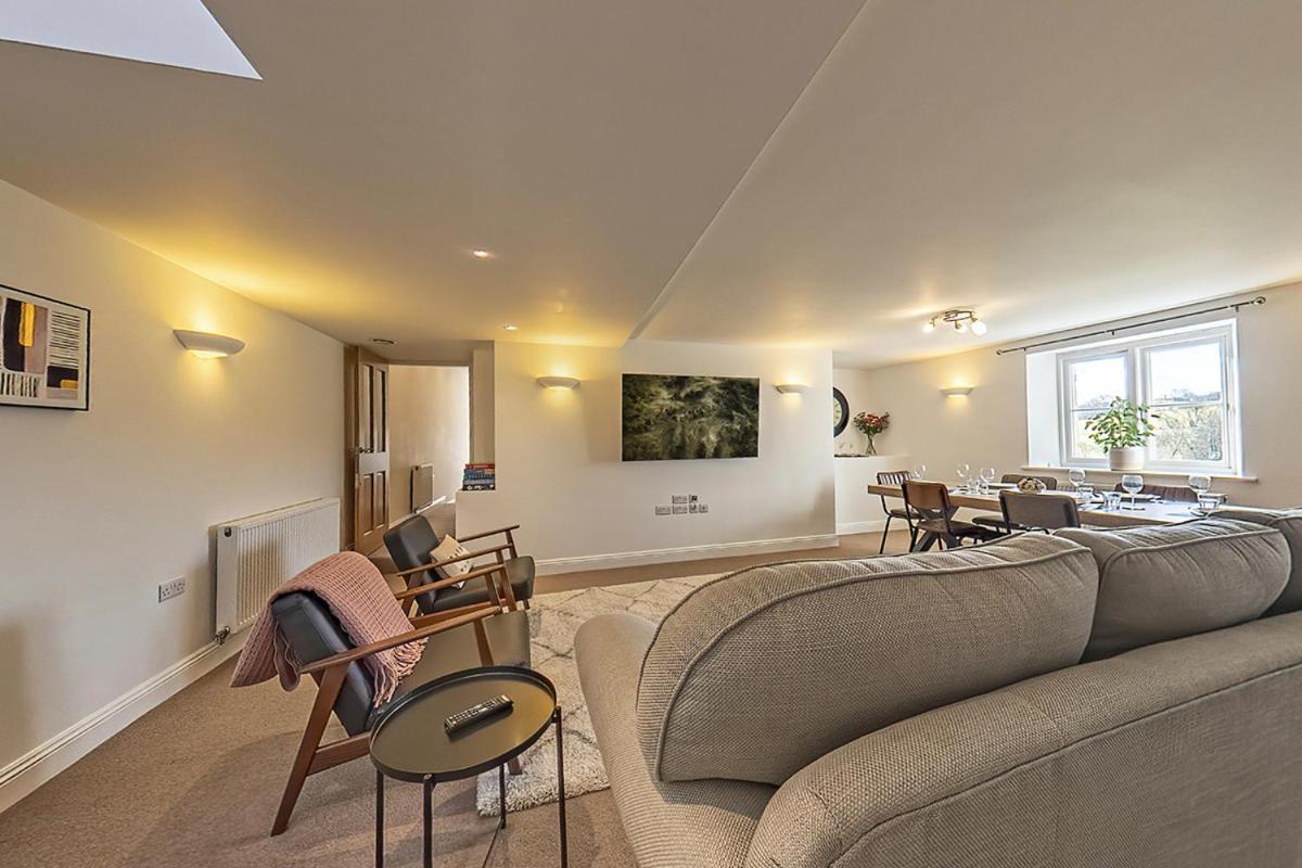 3 Bedroom Barn Conversion -Garden View - Ty Cerrig Barn Corwen Buitenkant foto